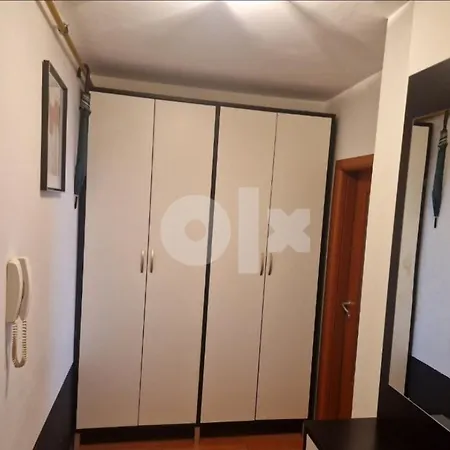 Tiny House Apartment *